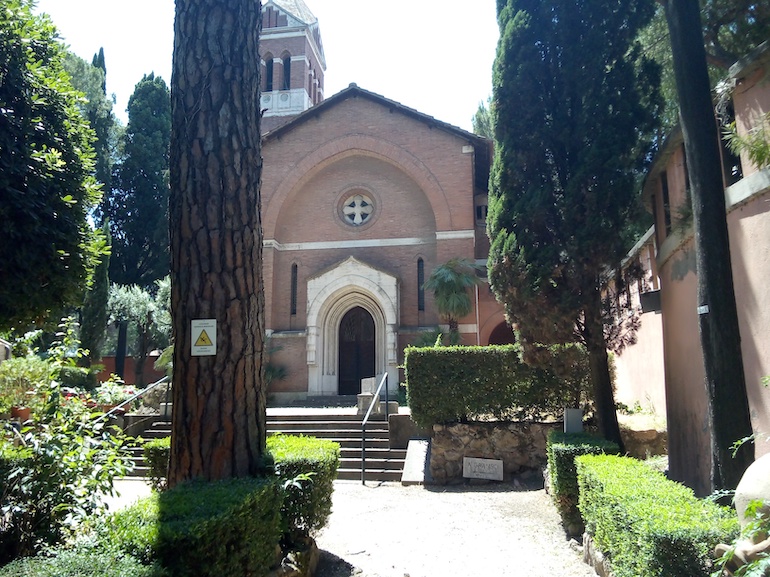 Chiesa del Cimitero Acattolico di Roma.